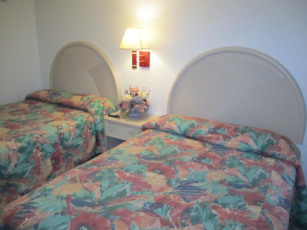 Apollo Motel Уайлдууд Крест Екстериор снимка